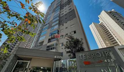 Apartamento á venda no Ed. Terroir Residence, todo mobiliado, andar alto, 3 quartos, Gleba Fazenda