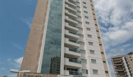 Lindo apartamento no edificio Premiato, no Duque de Caxias em Cuiabá-MT