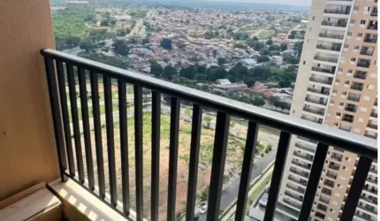 Apartamento no Edifício Alvorada com 2 quartos e duas vagas de garagem cobertas, andar alto e sol da manhã