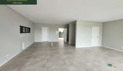 Casa a venda em condomínio fechado 3 suítes Bairro Vila Nova Joinville SC