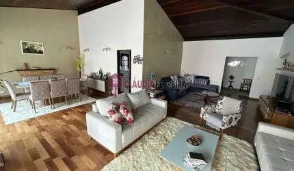 Casa térrea Bolsão de Interlagos