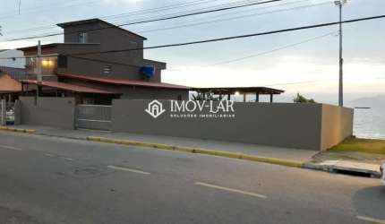 Casa para Venda em Florianópolis, Cacupé, 2 dormitórios, 1 banheiro, 1 vaga