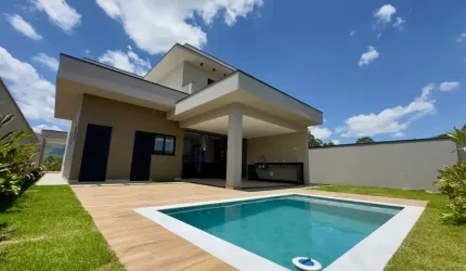 Casa Elegante e alto padrão 03 suítes 04 vagas Condomínio Terivá