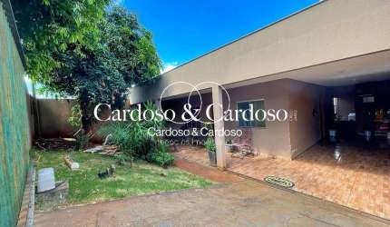 Casa com 3 quartos à venda na Alvorada do Sul, 105, Terra Bonita, Ibiporã por R$ 350.000