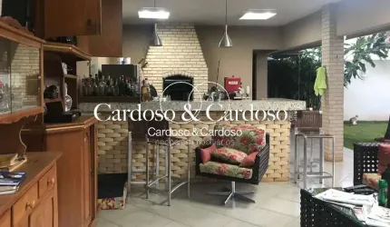 Casa à venda na Osvaldo Cruz, 172, Centro, Ibiporã por R$ 1.300.000