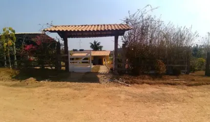 Vende-se  Chácara no Condomínio  Eldorado - Conselheiro Lafaiete