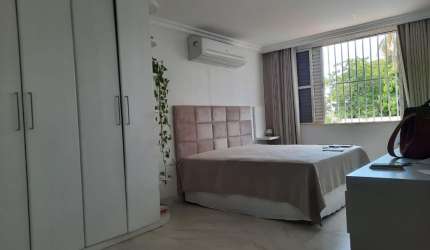 VENDO CASA NO SANTA ROSA - ÓTIMO PARA CLÍNICA