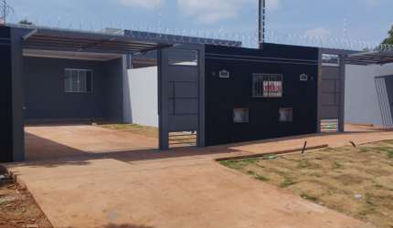 Ótima Casa no bairro noroeste