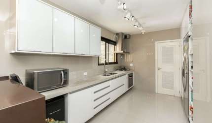 Apartamento tipo para venda com 3 quartos, sendo 3 suítes, 150m²