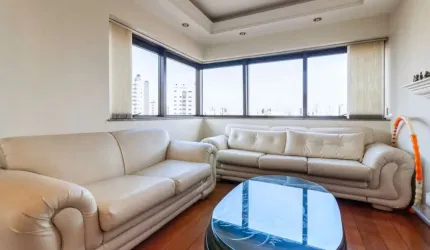 Apartamento tipo para venda com 4 quartos, sendo 4 suítes, 250m²