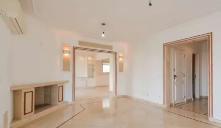 Apartamento tipo para venda com 4 quartos, sendo 4 suítes, 208m²
