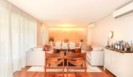Apartamento tipo para venda com 3 quartos, sendo 3 suítes, 226m²