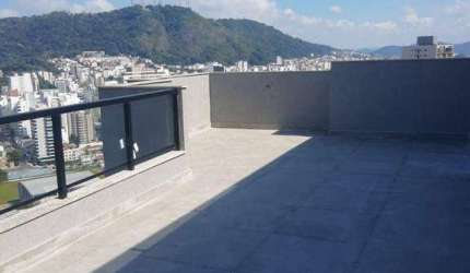 Cobertura 5 quartos sendo 1 suite para venda no Granbery - Juiz de Fora/MG, 180 m², com excelente localização por R$990.000,00