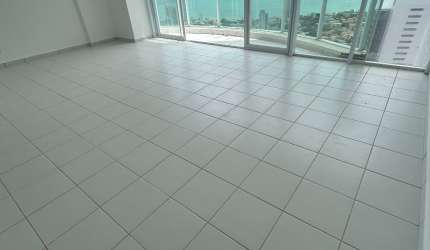 Cobertura duplex em ponta negra