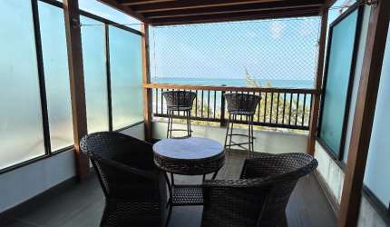 Flat de 64m²  no Condomínio Araçá - Ponta Negra
