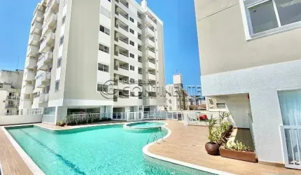 Apartamento - 3 dormitórios - Abraão - Florianópolis