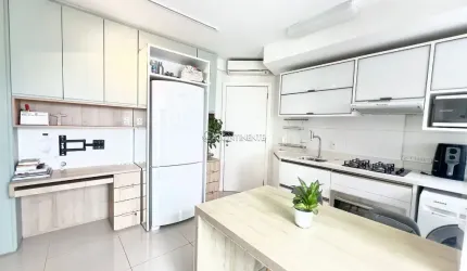 Apartamento 2 dormitórios com suíte - Coqueiros - Florianópolis