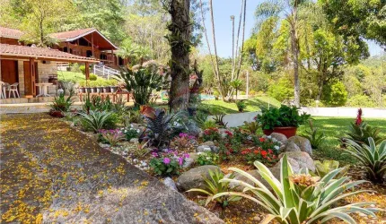 Sitio/Granja/Casa a venda com piscina Zona Norte Juiz de Fora MG