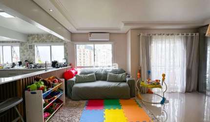 Fantástico Apartamento de 3 Dormitórios sendo 1 Suíte na Trindade - Florianópolis/SC