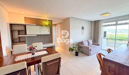 Apartamento com sol da manhã e vista livre para o verde