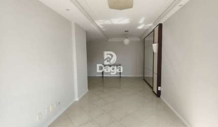Apartamento na Agronômica, 3 dormitórios, sendo 1 suite - Florianópolis/SC