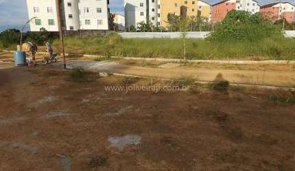 Terrenos Planos e Semi-Planos, de 250m², prontos para construir no Bairro Previdenciário. (Financiados direto com o proprietário).
