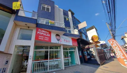 Apartamento com 2 dormitórios reversível para 3 quartos - São Pedro - localizado a 450 mts da UFJF