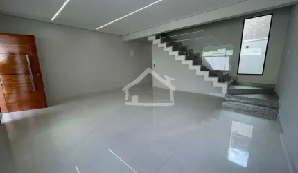 Casa Geminada à venda, 3 quartos, 1 suíte, 2 vagas, Tiradentes - Ipatinga/MG