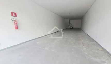 Lojacomercial medindo 182 m² em localização estratégica