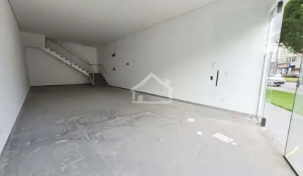 Lojacomercial medindo 182 m² em localização estratégica