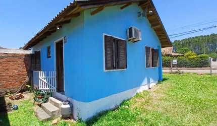 CASA DE ESQUINA ,NO JARDIM DOS LAGOS