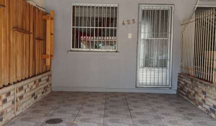ótimo sobrado no bairro jardim dos lagos - guiaba - rs