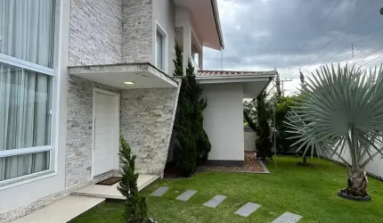 Linda casa com Piscina em Schroeder