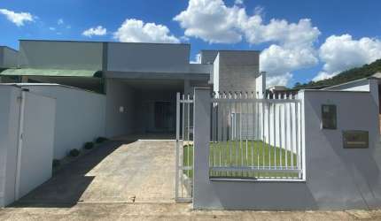Excelente Geminado à venda no Jaraguá 84, Jaraguá do Sul