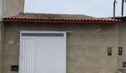 Casa com 2 dormitórios à venda, 80 m² por R$ 190.000,00 - Bairro Brasil - Vitória da Conquista/BA