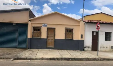 Casa com 2 dormitórios à venda por R$ 220.000,00 - Brasil - Vitória da Conquista/BA