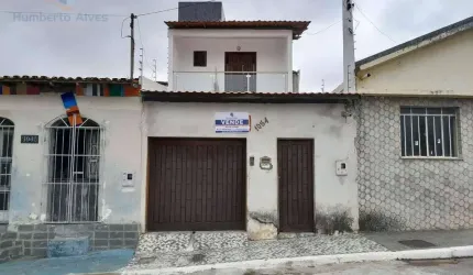 Casa com 3 dormitórios à venda, 154 m² por R$ 320.000 - Guarani - Vitória da Conquista/BA