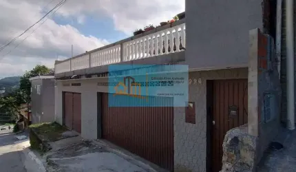 CASA COM SALÃO COMERCIAL  JD NOVO PARELHEIROS