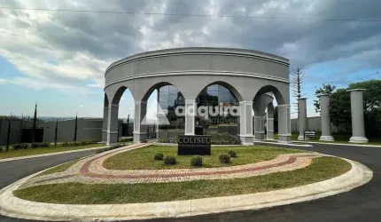 Amplo Terreno à venda no Condomínio Coliseu, Jardim Carvalho, Ponta Grossa, PR