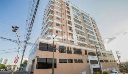 Apartamento à venda, contendo 3 quartos  (sendo 1 suíte e sacada) e vaga dupla, no bairro Órfãs, em