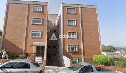 Apartamento semimobiliado com 3 quartos para locação no Centro de Ponta Grossa
