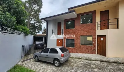 Sobrado em Pequeno Condomínio Fechado à venda, Com 2 quartos, 2 banheiros e 3 vagas de garagem. 31