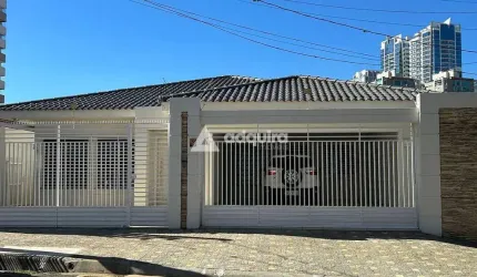 Casa à venda com 3 suítes, no bairro Estrela, Ponta Grossa, PR