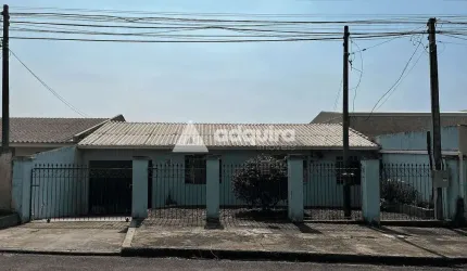 Casa à venda no Conjunto Habitacional Rio Pitangui, com 96m² de área útil e 275m² de área total - N