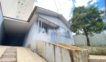 Casa para venda com 2 Quartos, 1 Vaga, Centro, Ponta Grossa - PR