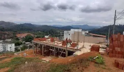 Casa em construção no bairro Jardim Primavera  -  Timóteo