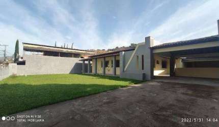 Casa com 4 quartos à venda no Giovanini, Coronel Fabriciano  por R$ 1.100.000