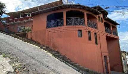 Casa em Centro  -  Coronel Fabriciano