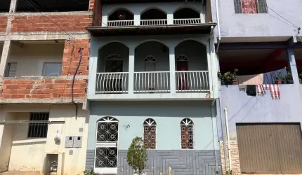 Casa Duplex à venda no São Domingos