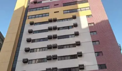 Ed. Boa Viagem Flat - Poucos metros da praia